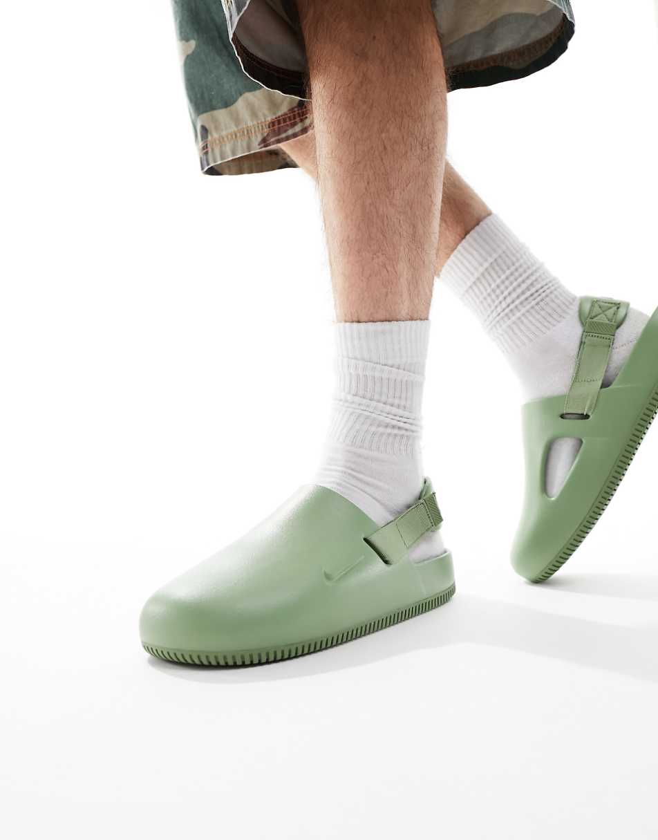Nike calm slipper