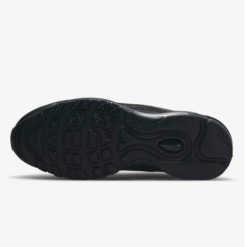 Nike Air Max 97 “triple black”